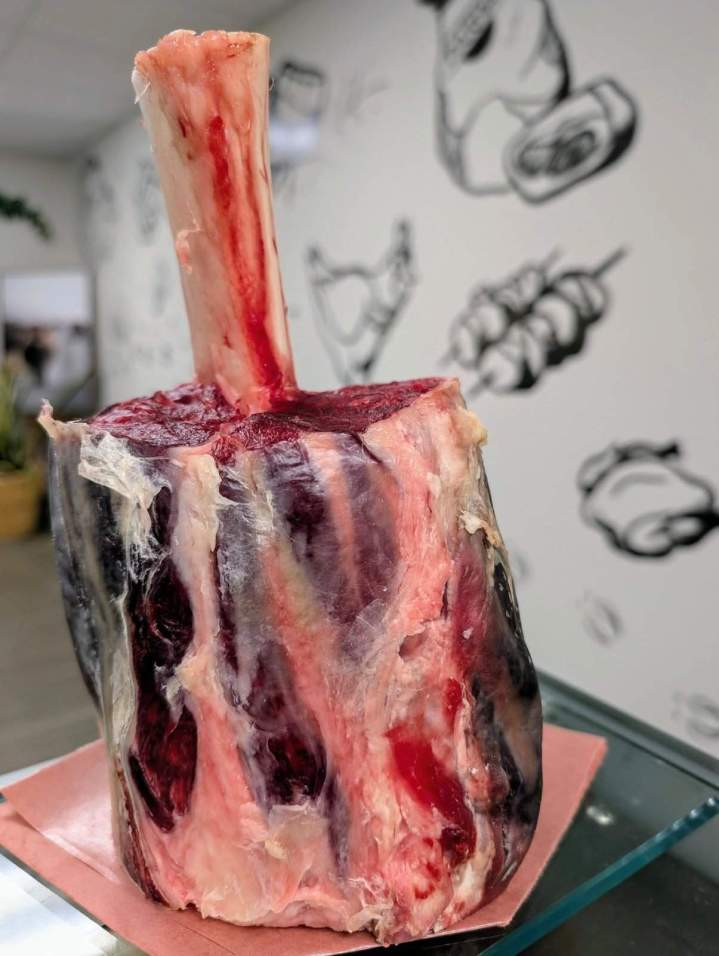 Beau marteau de thor BBQ Sainte-Anne-de-Beaupré